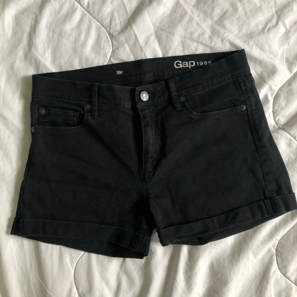 Gap Black cuffed shorts
